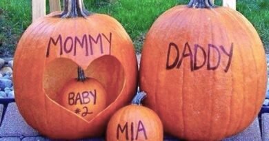 16 Creative Halloween Pregnancy Announcement Ideas for 2023