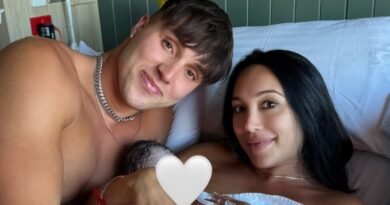 OnlyFans Model Scarlet Vas Welcomes Baby with Her Stepbrother