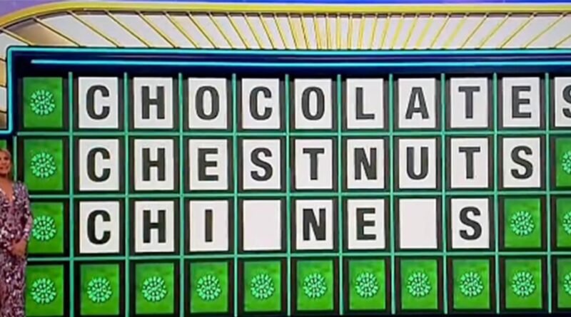 'Wheel of Fortune' Contestant Missteps on Christmas-Themed Puzzle Answer