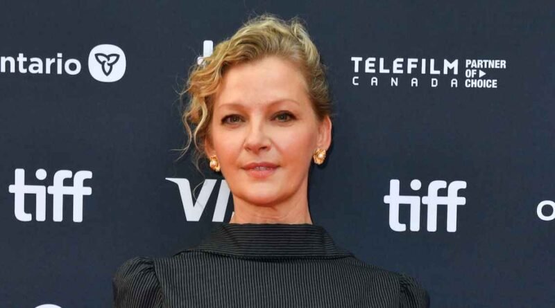 '90s It Girl Gretchen Mol Embraces Aging as a Liberating Experience for Actors