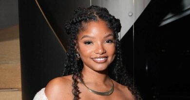 Halle Bailey: Inside My Carry-On Bag!