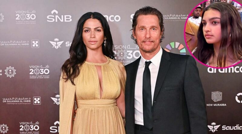 Matthew McConaughey's 15-Year-Old Daughter Bears a Striking Resemblance to Mom Camila at Event