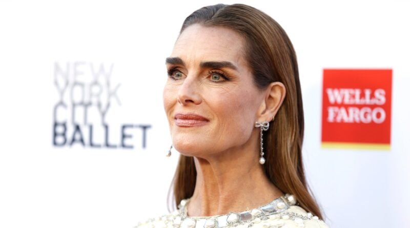 Brooke Shields Swears By This Trending Eyebrow Serum
