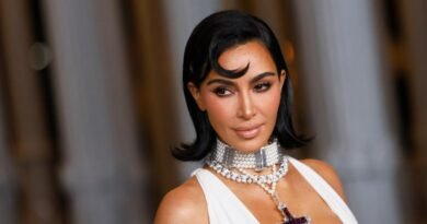 Kim Kardashian Unveils Bold New Haircut: 'I Promise, It's Not a Wig'