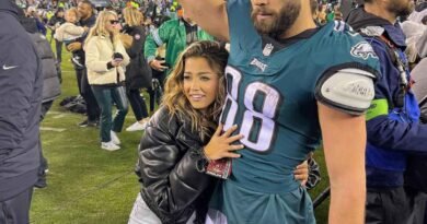 Dallas Goedert Rescues Girlfriend from Hoagie Disaster at Parade