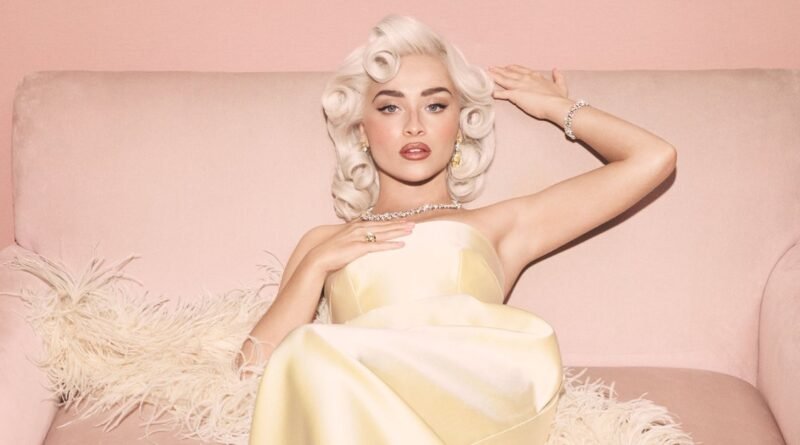 Sabrina Carpenter Pays Tribute to Marilyn Monroe on the March 2025 Cover of 'Vogue'