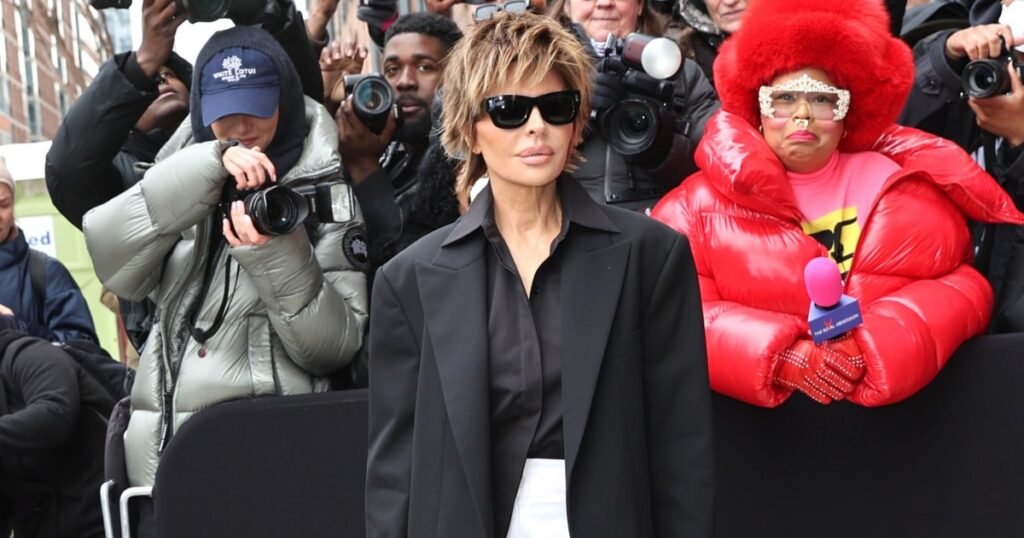 Admire Lisa Rinna's Stylish Power Blazer? Get the Look for Only $48!