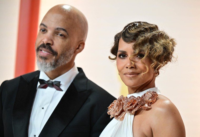 How Halle Berry Attracted Boyfriend Van Hunt After Three Divorces