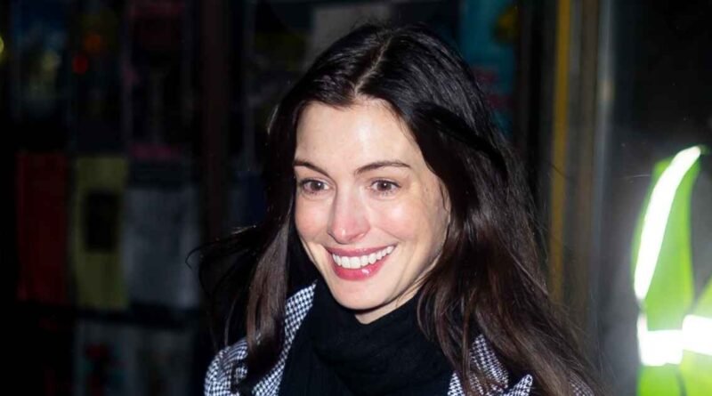 Recreate Anne Hathaway's Stylish Houndstooth Blazer Look for Only $55!