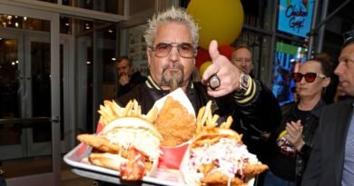 The True Meaning Behind Guy Fieri's Flavortown Catchphrase