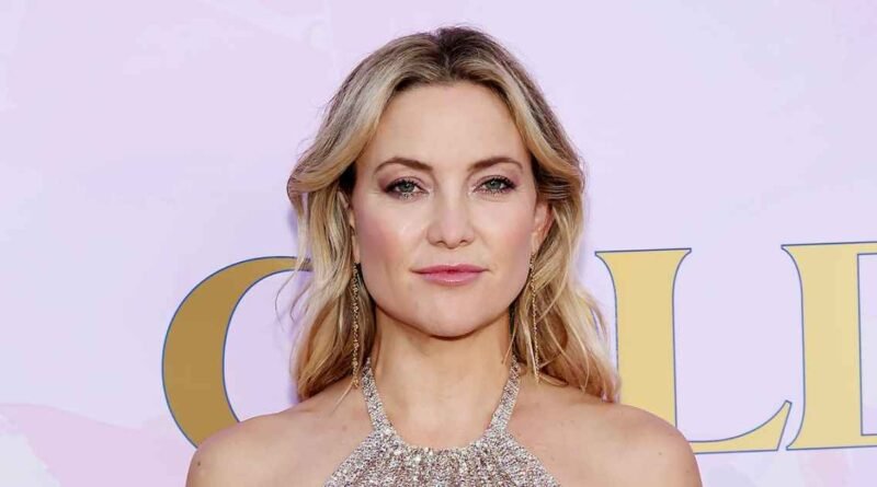 Kate Hudson Shrugs Off Wardrobe Malfunction at Running Point Screening