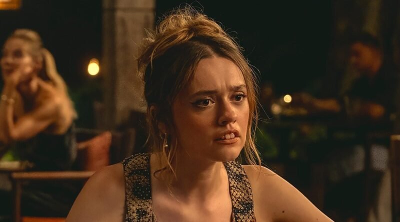 Aimee Lou Wood from White Lotus Responds to Remarks About Her Teeth