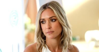 Kristin Cavallari Fires Back at Critic of Her Makeup Tutorial