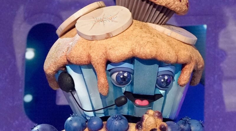 Stud Muffin Unveils True Identity on 'The Masked Singer'