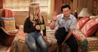 Did Georgie and Mandy End Season 1 on a Break Due to Their Age Difference?
