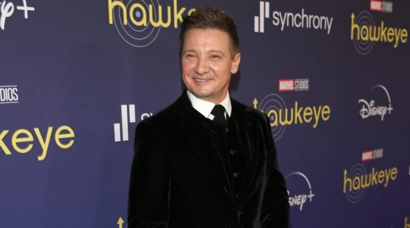 Jeremy Renner Claims Marvel Attempted to Slash His Hawkeye Salary by 50%
