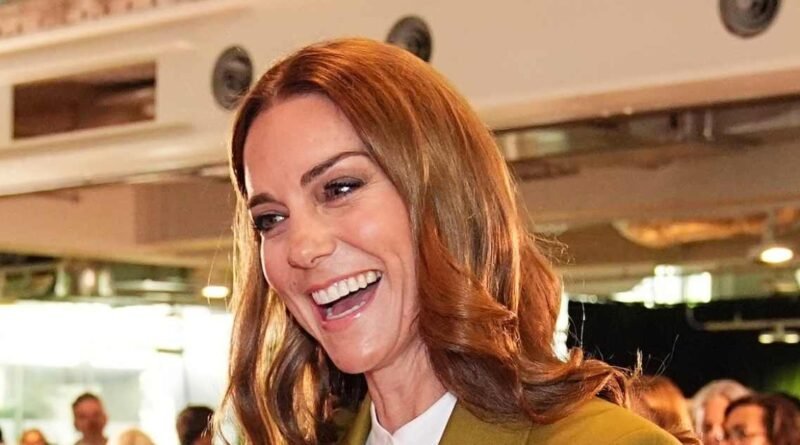 Kate Middleton Masterfully Captivates in Elegant Victoria Beckham Suit