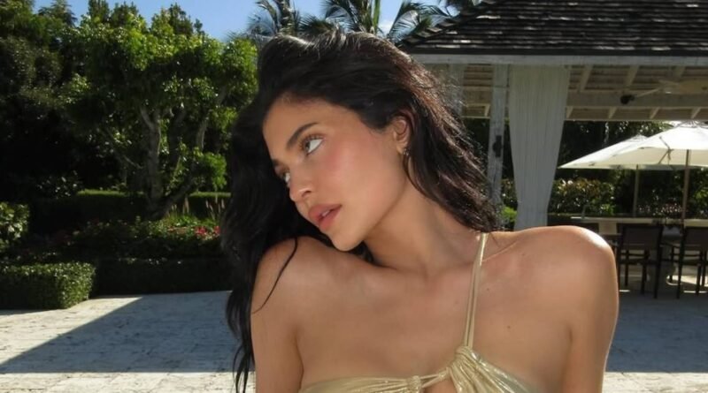 Kylie Jenner Shines in a Golden Bikini on Her Turks and Caicos Getaway