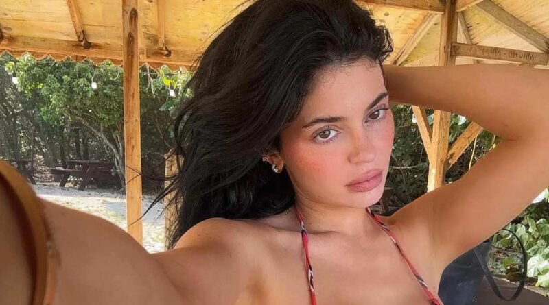 Celebrity Dermatologist Reveals Essential Tips for Effective Sun Protection