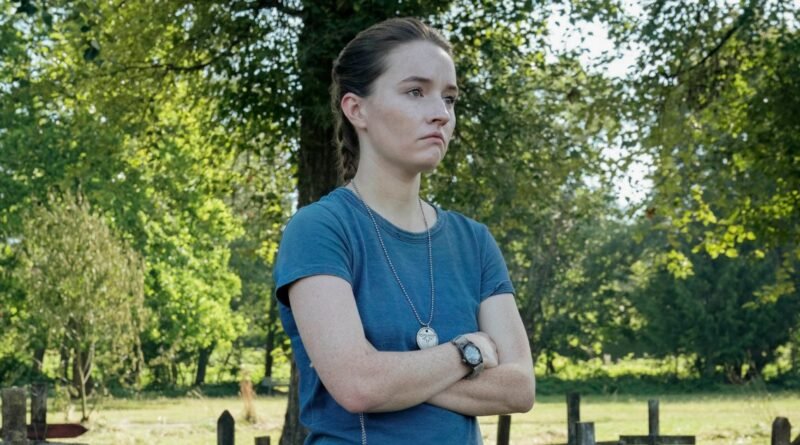 Kaitlyn Dever Experienced Her Mother's Loss Just Weeks Before Filming 'Last of Us' Scene