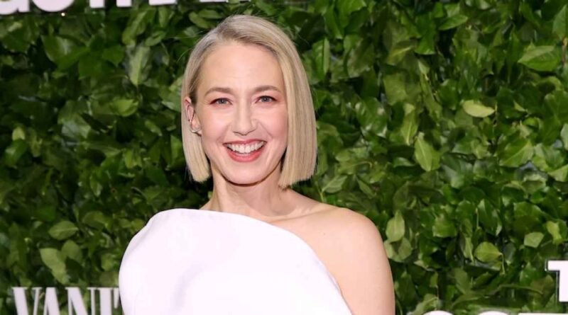 Carrie Coon Attributes 'Older' Roles to Avoiding Botox