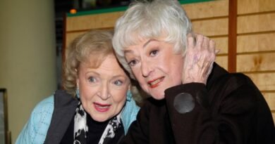 Behind the Scenes of Bea Arthur and Betty White's Feud on "The Golden Girls"