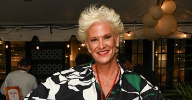 Anne Burrell: Her Journey to Food Network Stardom