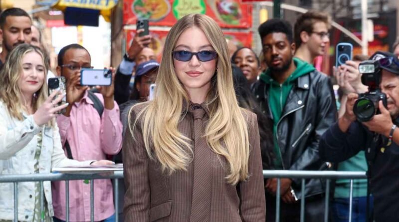 Sydney Sweeney Stuns in Bold Outfit at Echo Valley Press Tour