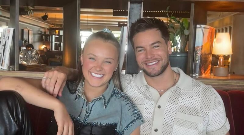 Chris Hughes and JoJo Siwa: Bonding Over Dance Moms