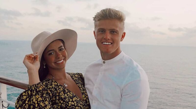 Zac Affleck Celebrates Jen Affleck's Powerful Natural Birth Journey