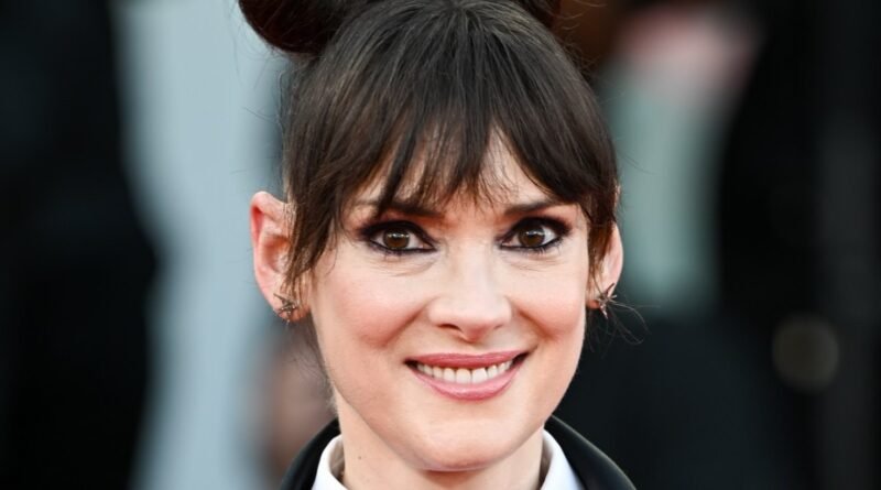 Why Winona Ryder Refuses Botox Despite Pressure from Directors