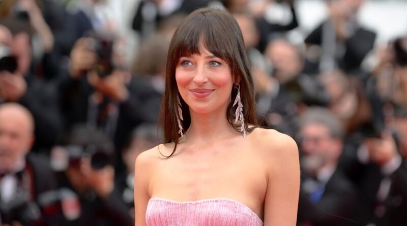 Dakota Johnson’s $13 Eye Serum: The Secret to Reducing Wrinkles