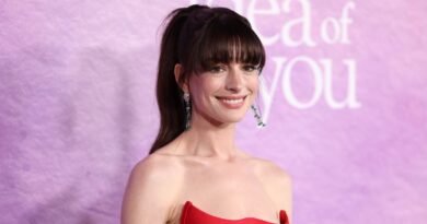 Adore Anne Hathaway’s ‘Devil Wears Prada’ Tote? Get Your Own for Just $50!