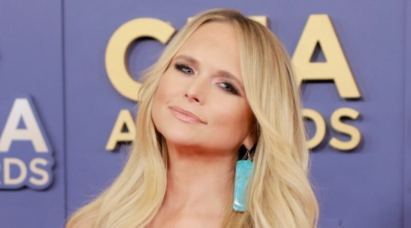 Miranda Lambert's Funny Reaction to a Wardrobe Mishap