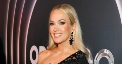 Carrie Underwood Shows Off Her Natural Hair Color for the First Time in 30 Years