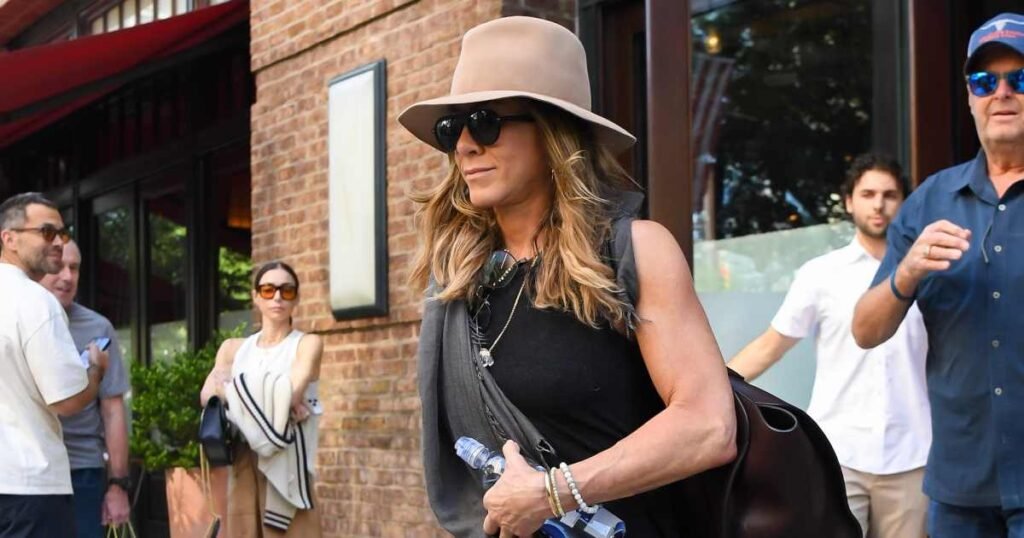 Channel Jennifer Aniston's '90s Capri Style with This $23 Knockoff