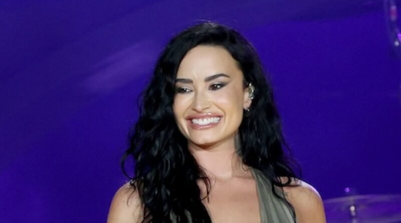 Demi Lovato Turns Heads in Stunning Sage Green Outfit at Jonas Brothers Tour Opening