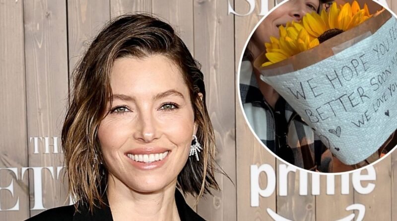 Jessica Biel Shares Heartwarming Note from Her Sons on a Paper Towel