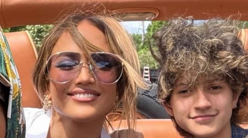 Jennifer Lopez Captures Cherished Moment with Emme on Hamptons Getaway