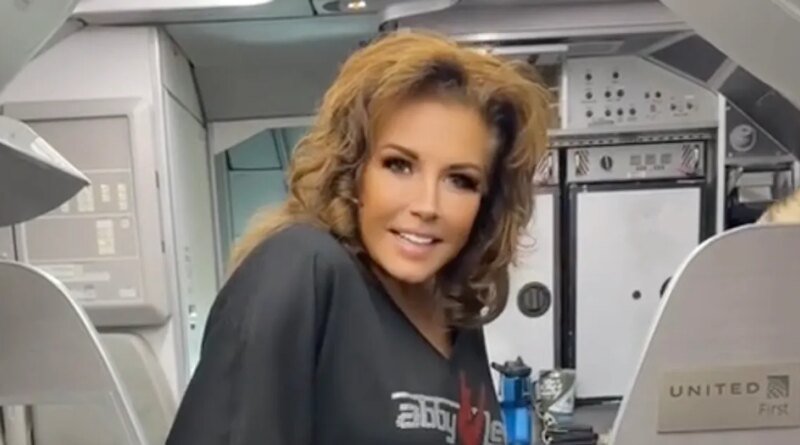 Fans Call Out Abby Lee Miller for Using 'Aggressive' Beauty Filter