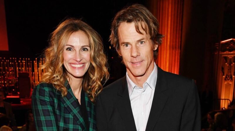 Julia Roberts Reveals She and Husband Danny Moder Were 'Disciplinarian' Parents