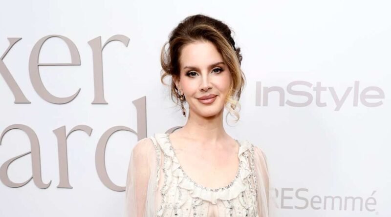 Lana Del Rey Speaks Out on Plastic Surgery Speculations and Her Previous Appearances