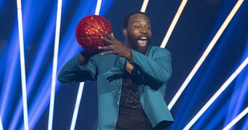 Baron Davis Laughs Off His Dad Bod on Dancing With the Stars