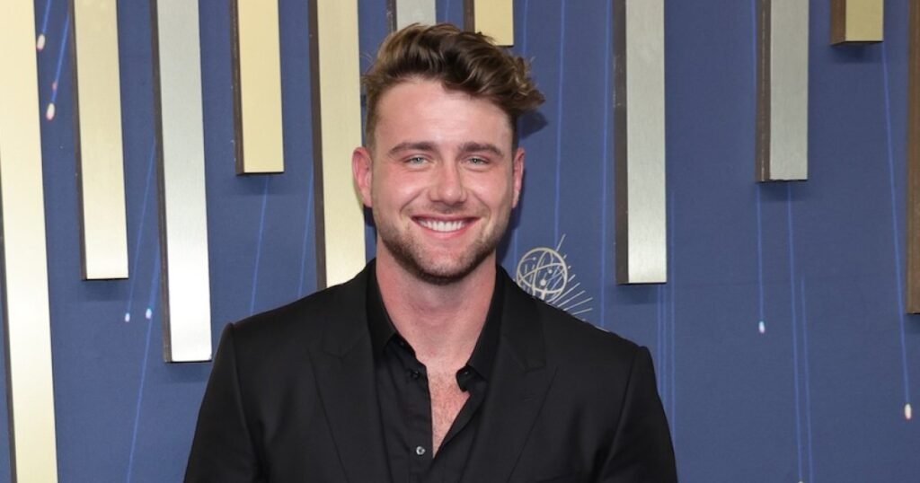 Explaining Harry Jowsey's Viral Glambot Moment at the 2025 Emmys