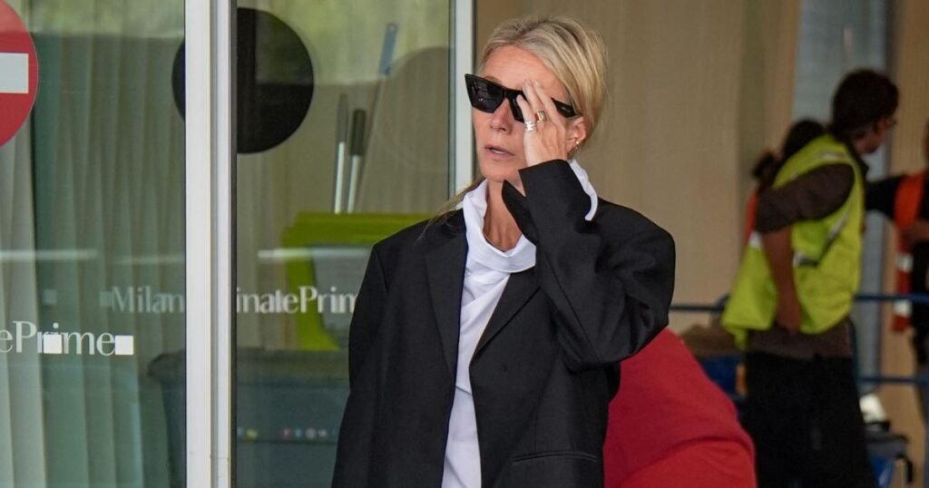 Recreate Gwyneth Paltrow’s $2,845 Travel Tote Style for Only $18!