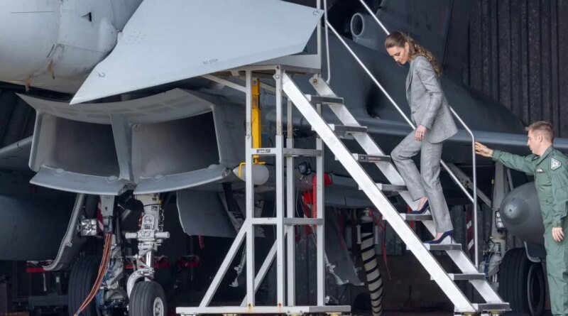 Kate Middleton Dazzles as She Walks Backwards in Stilettos Exiting a Fighter Jet
