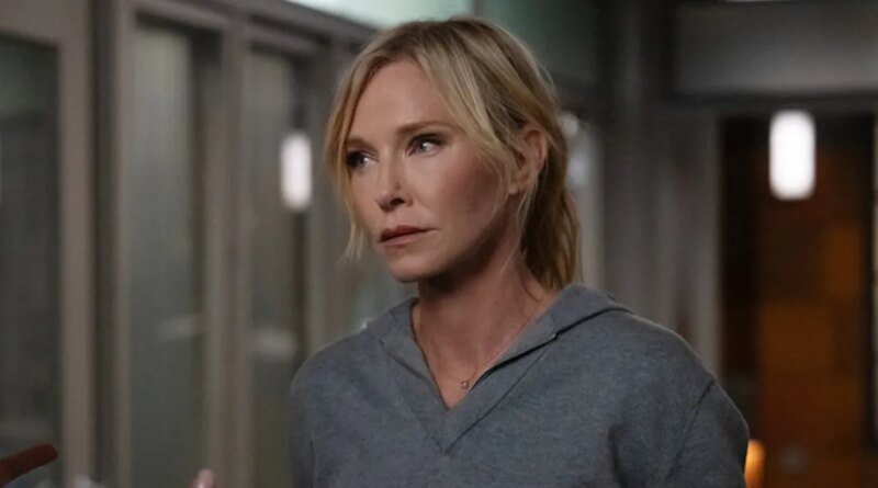 Kelli Giddish Discusses Her Return to SVU and the Bond Between Rollins and Benson (Exclusive)