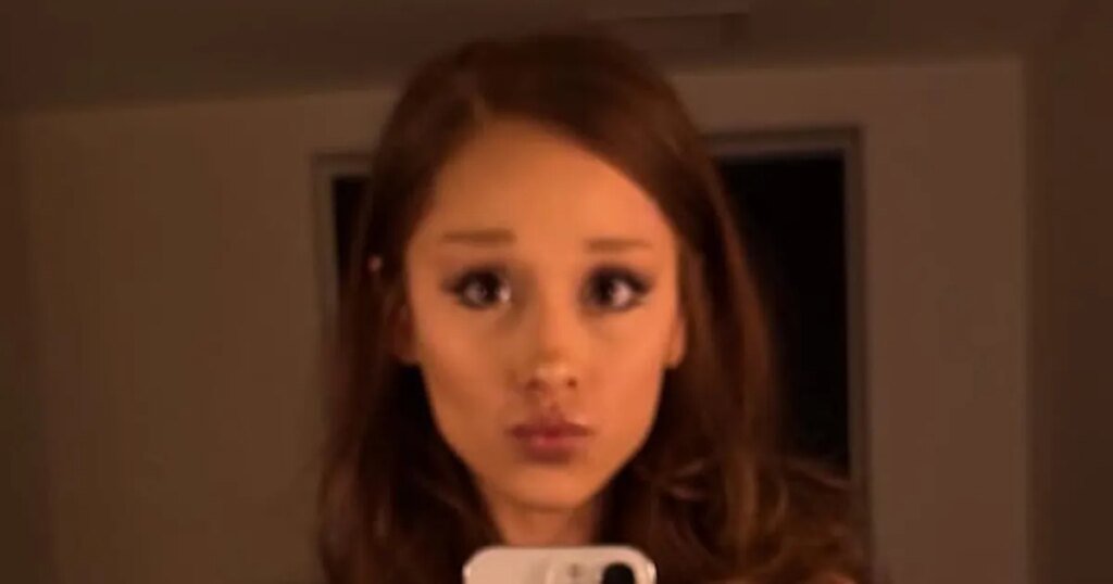 Ariana Grande Reverts to Brown Hair Just in Time for Wicked: For Good Premiere