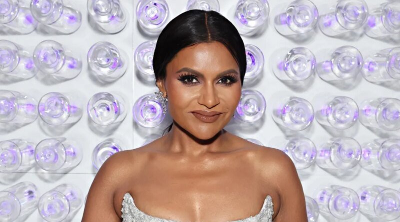 Mindy Kaling Swears By This $13 Volumizing Mascara That's Now on Sale
