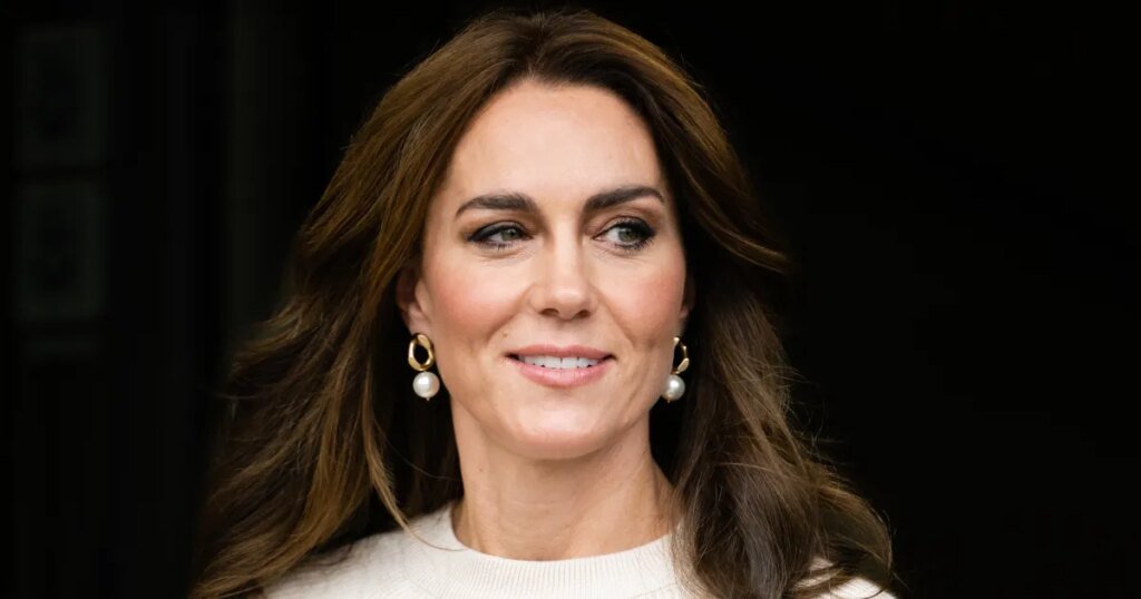 Kate Middleton's Anti-Aging Serum: Enjoy 50% Off This Black Friday Week!